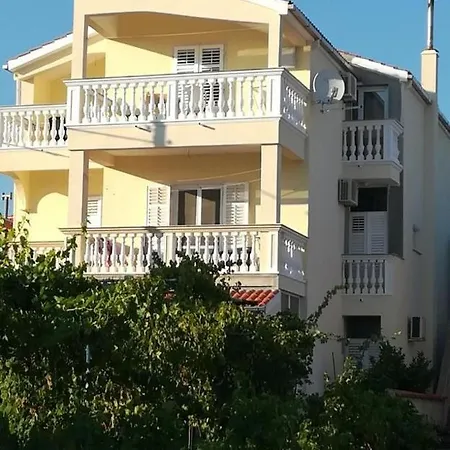 Apartament Marija - 100 M From