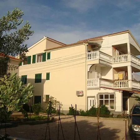Marija - 100 M From Apartament *
