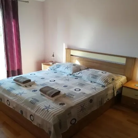 Marija - 100 M From Apartament Tribalj