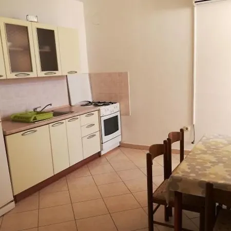 Marija - 100 M From Apartament Tribalj
