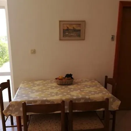 Apartament Marija - 100 M From *