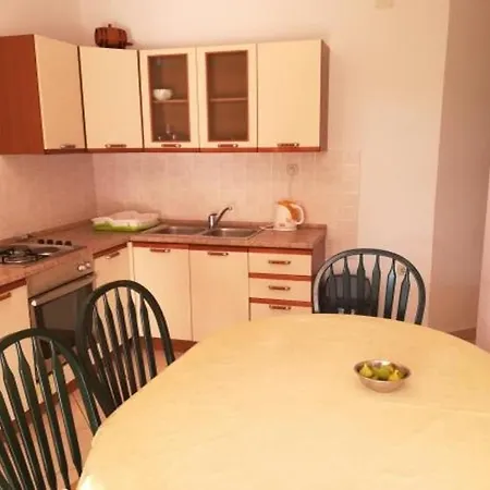 Apartament Marija - 100 M From